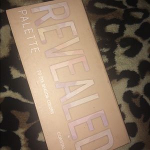 REVEALED PALETTE